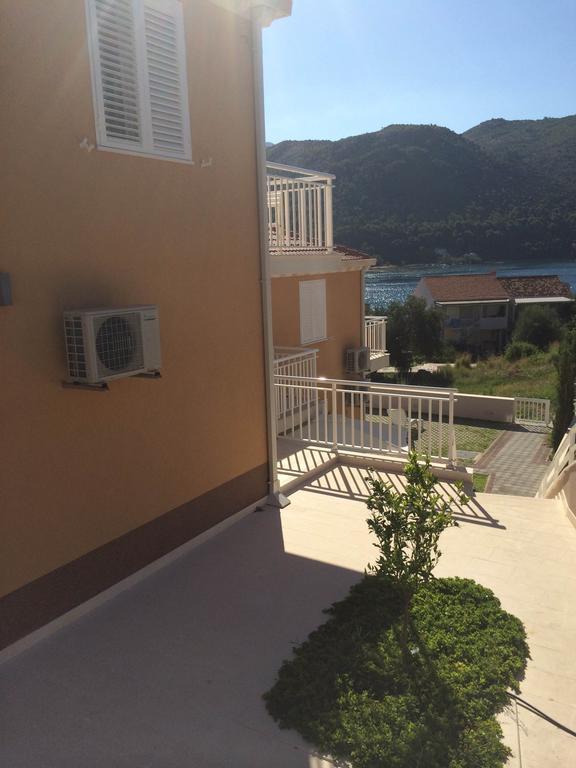 Apartments Villa Eva Slano Szoba fotó