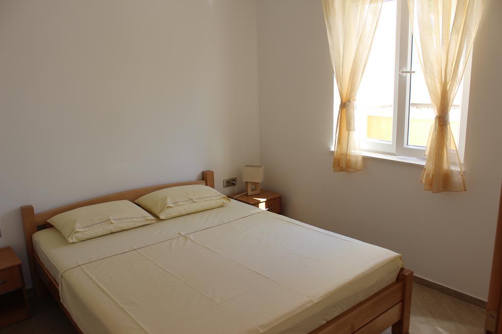 Apartments Villa Eva Slano Szoba fotó
